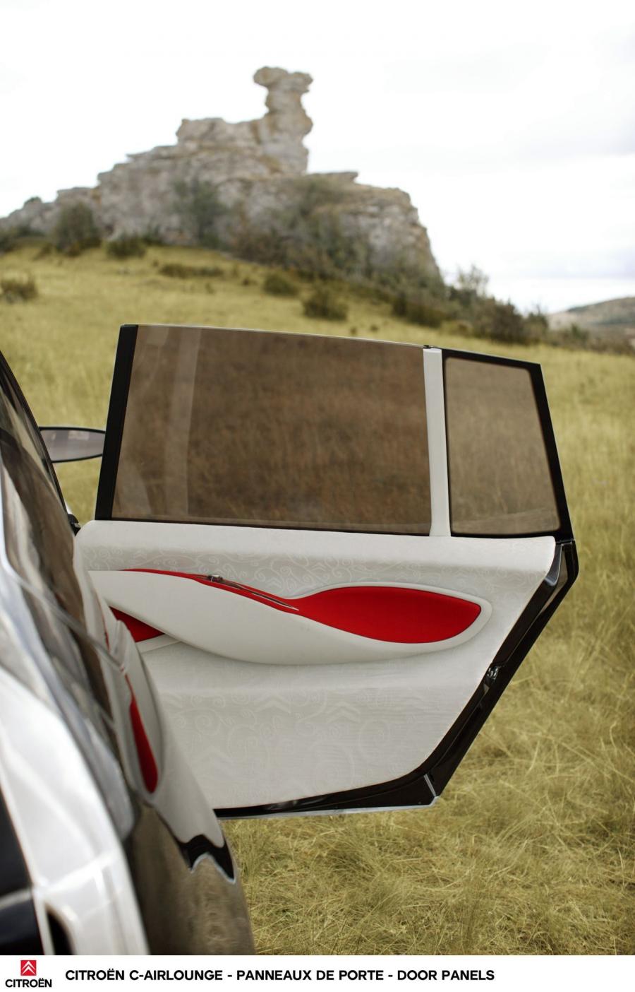  Citroen C-AirLounge Concept 2003 года  (фото 56 из 59)
